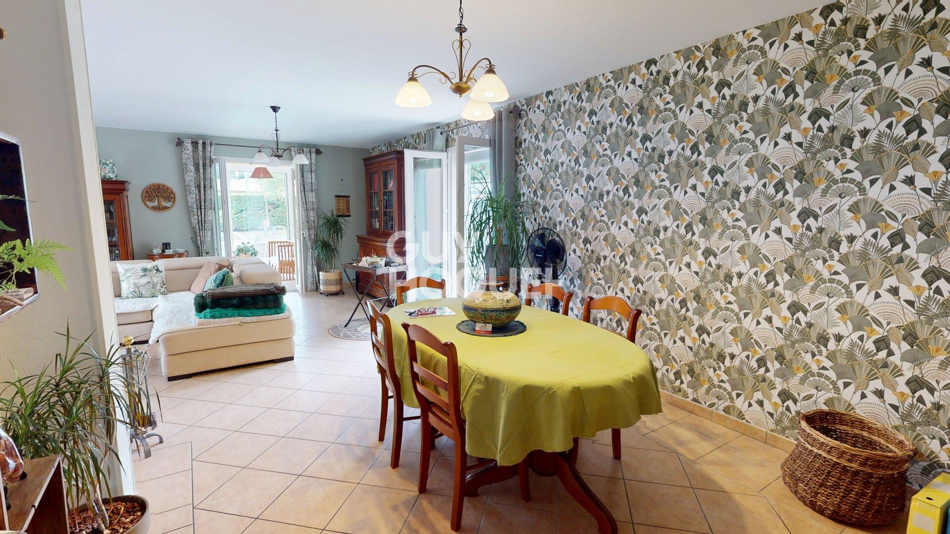 Maison à Vendre Piscine, Garage, Cave