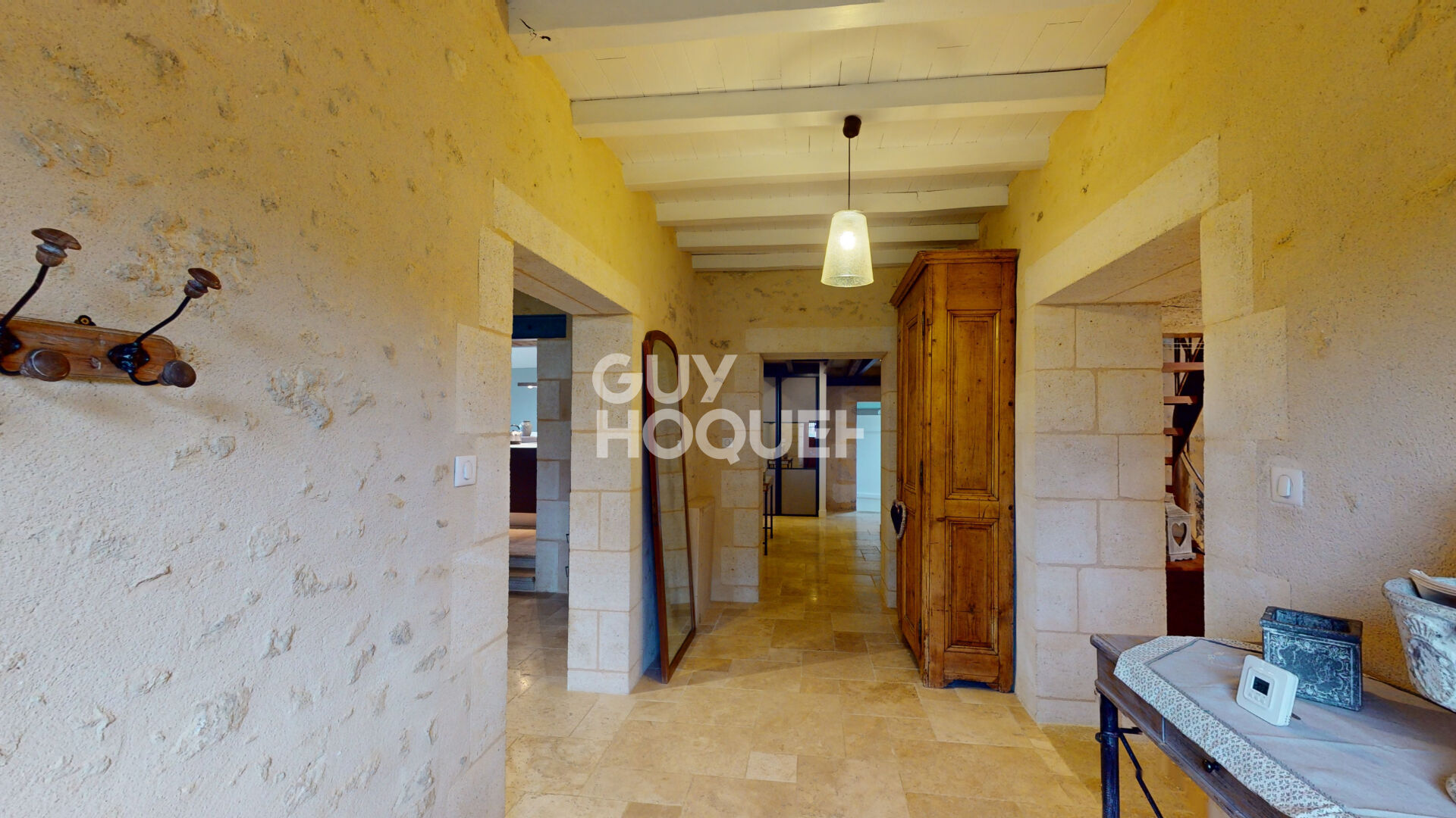 Proche TARGON maison à louer 4 chambres  230 m2