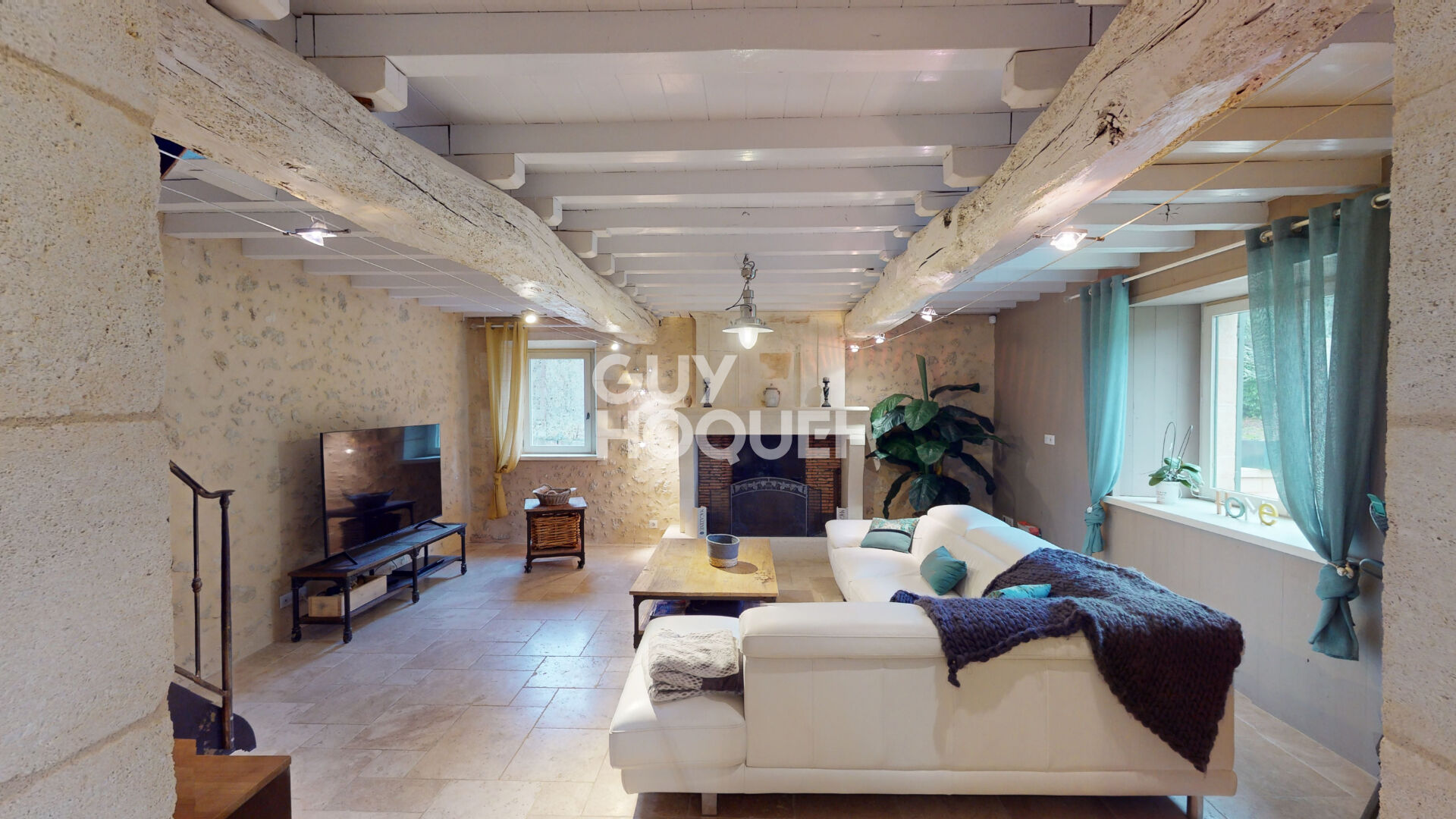 Proche TARGON maison à louer 4 chambres  230 m2