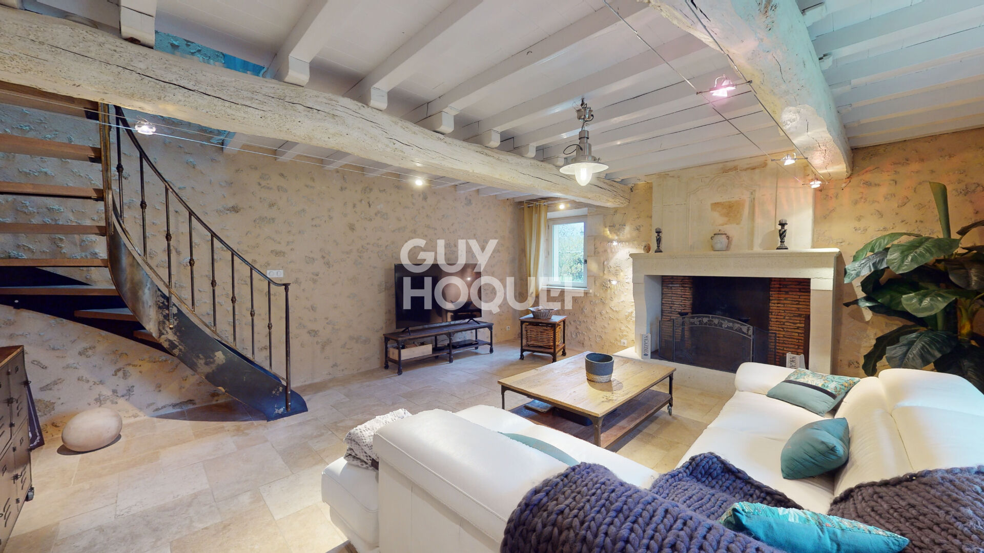 Proche TARGON maison à louer 4 chambres  230 m2