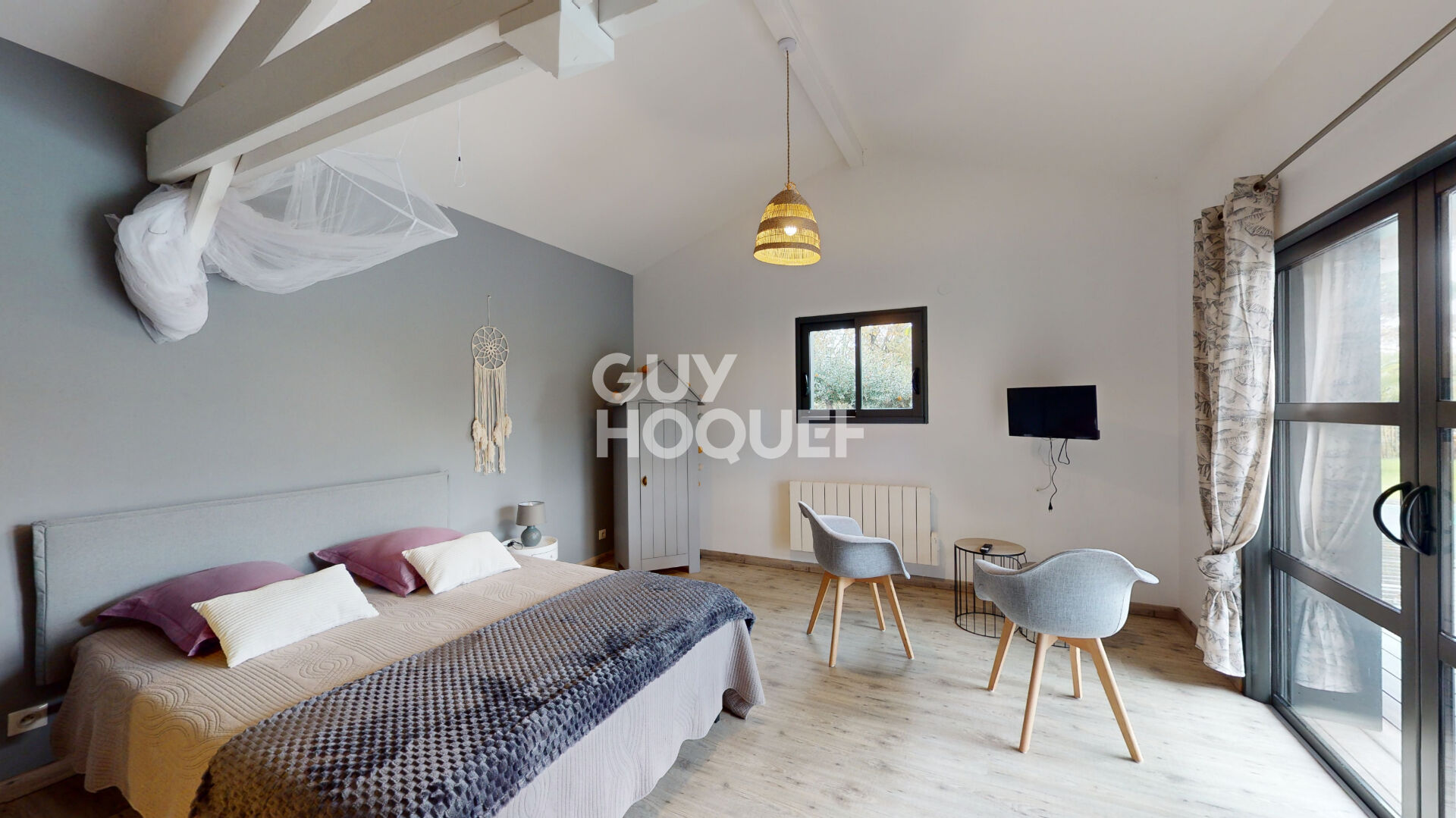 Proche TARGON maison à louer 4 chambres  230 m2