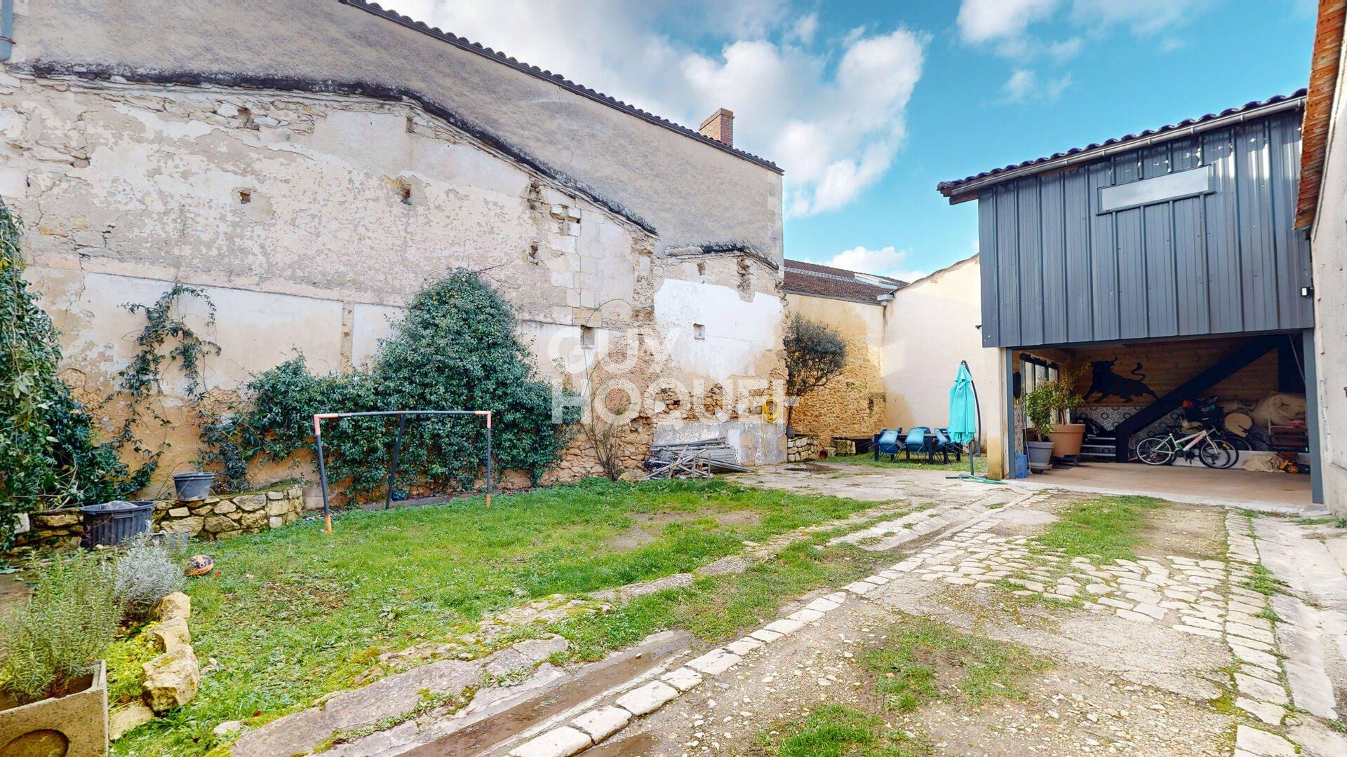 Deux maisons rénovées !
