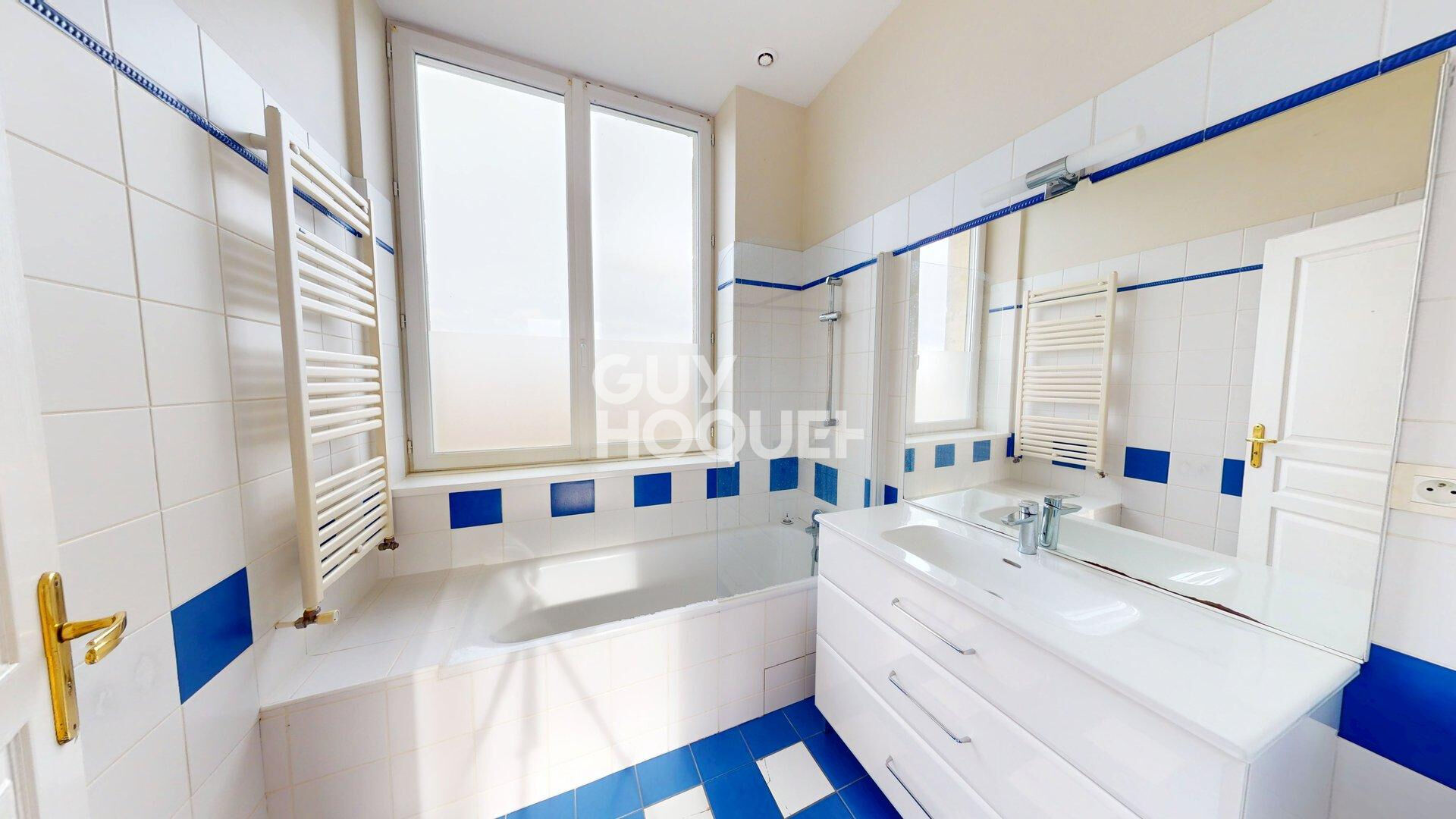 Maison Portets 6 pièce(s) 135.45 m2