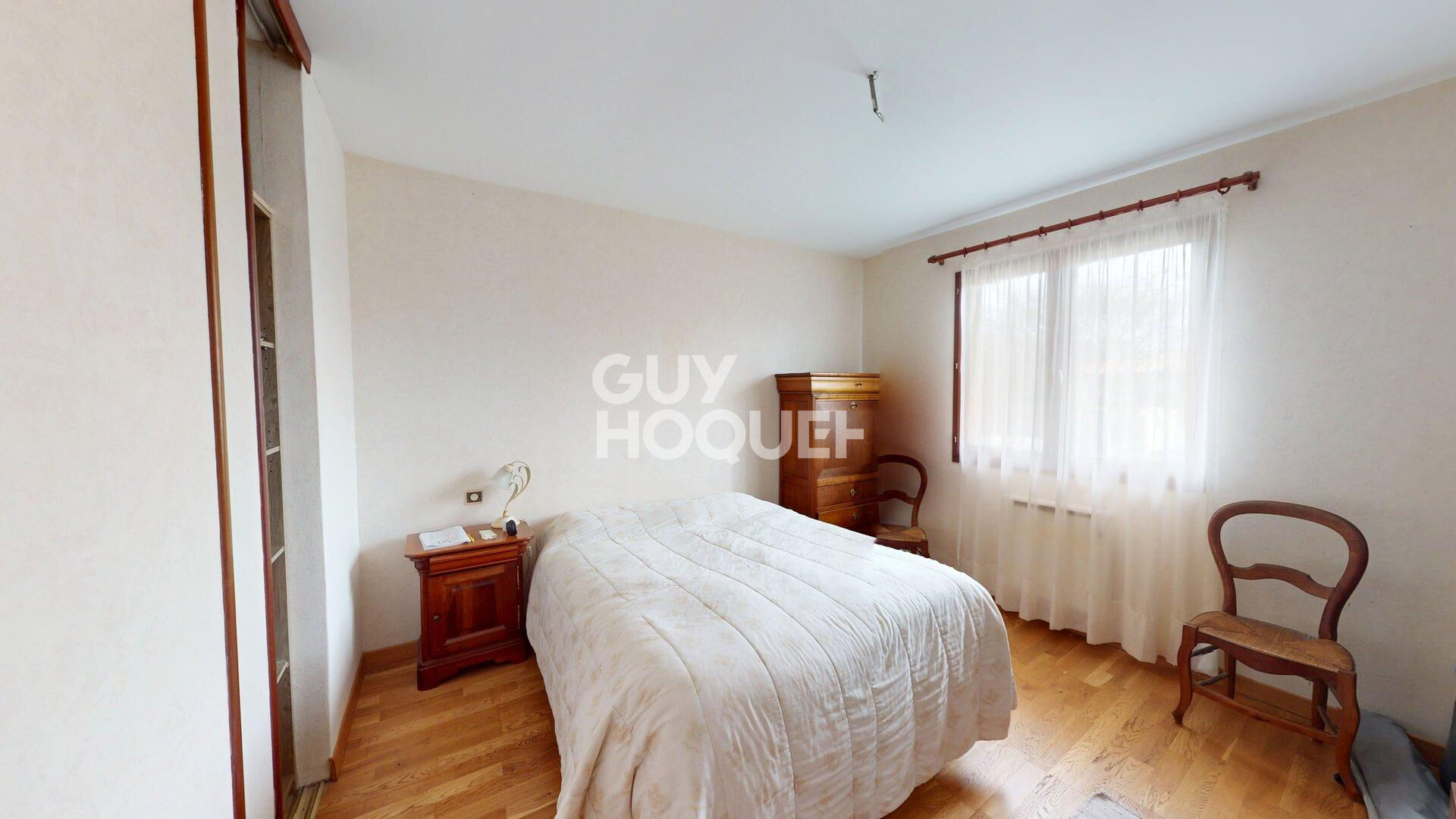 Maison de plain pied, garage, au calme