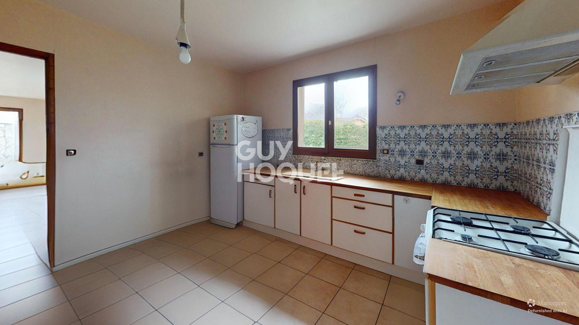 Maison de plain pied, garage, au calme