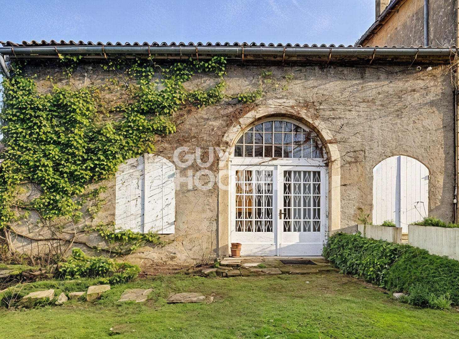 Ancien chai à réinventer  100 m²  Esprit loft