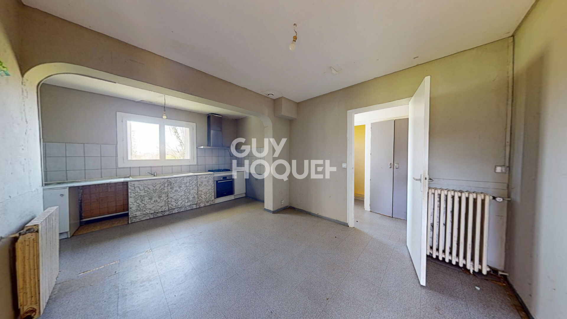 Maison à vendre avec grange + grand terrain