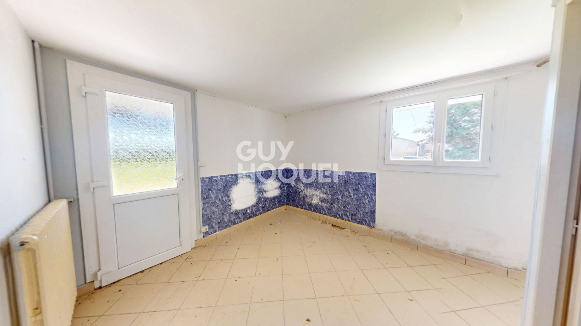 Maison à vendre avec grange + grand terrain