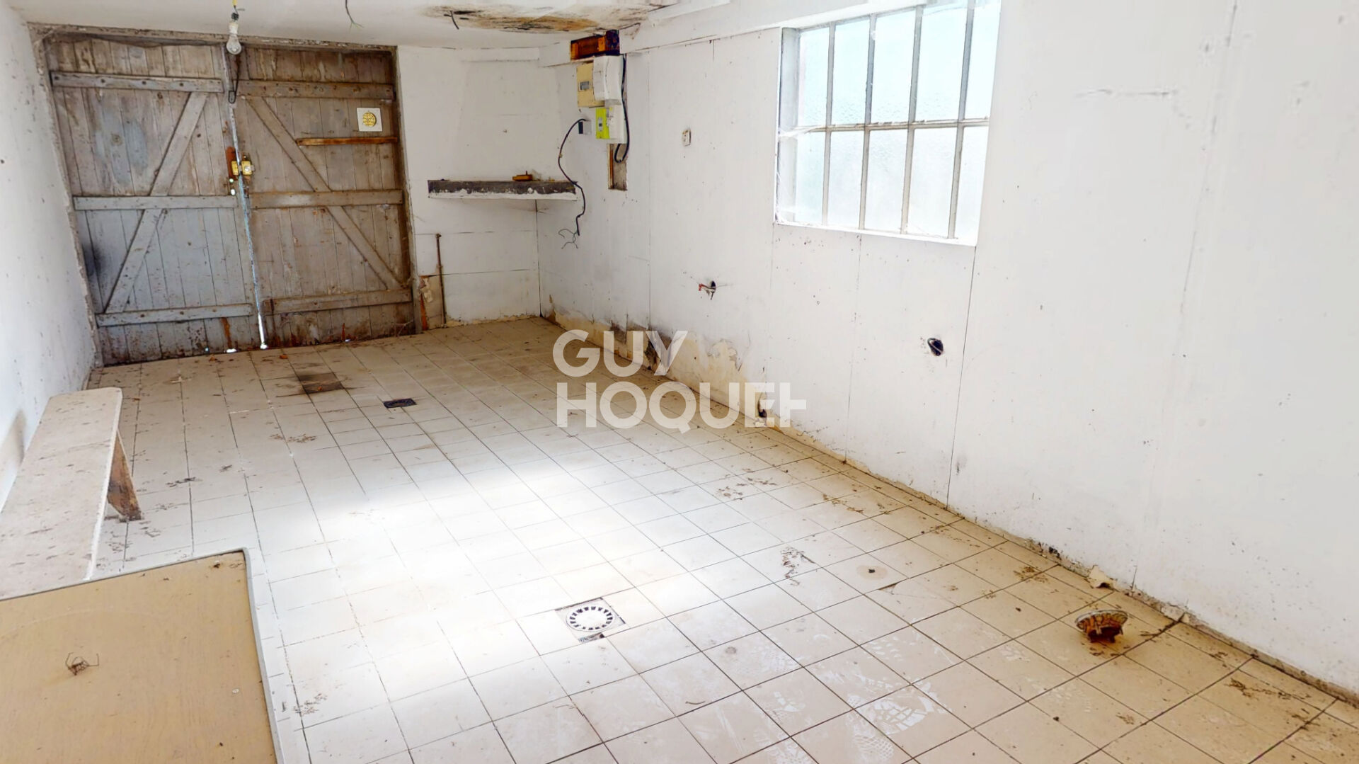 Maison à vendre avec grange + grand terrain