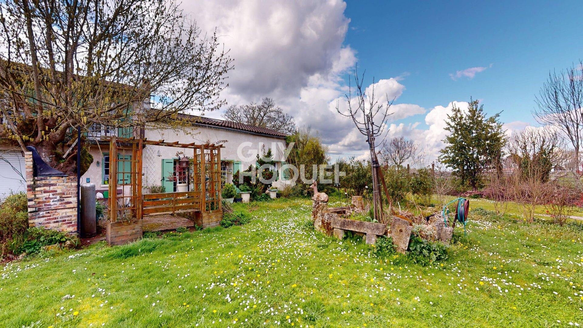 Maison de 150m2 sur terrain de 1500m2, au calme