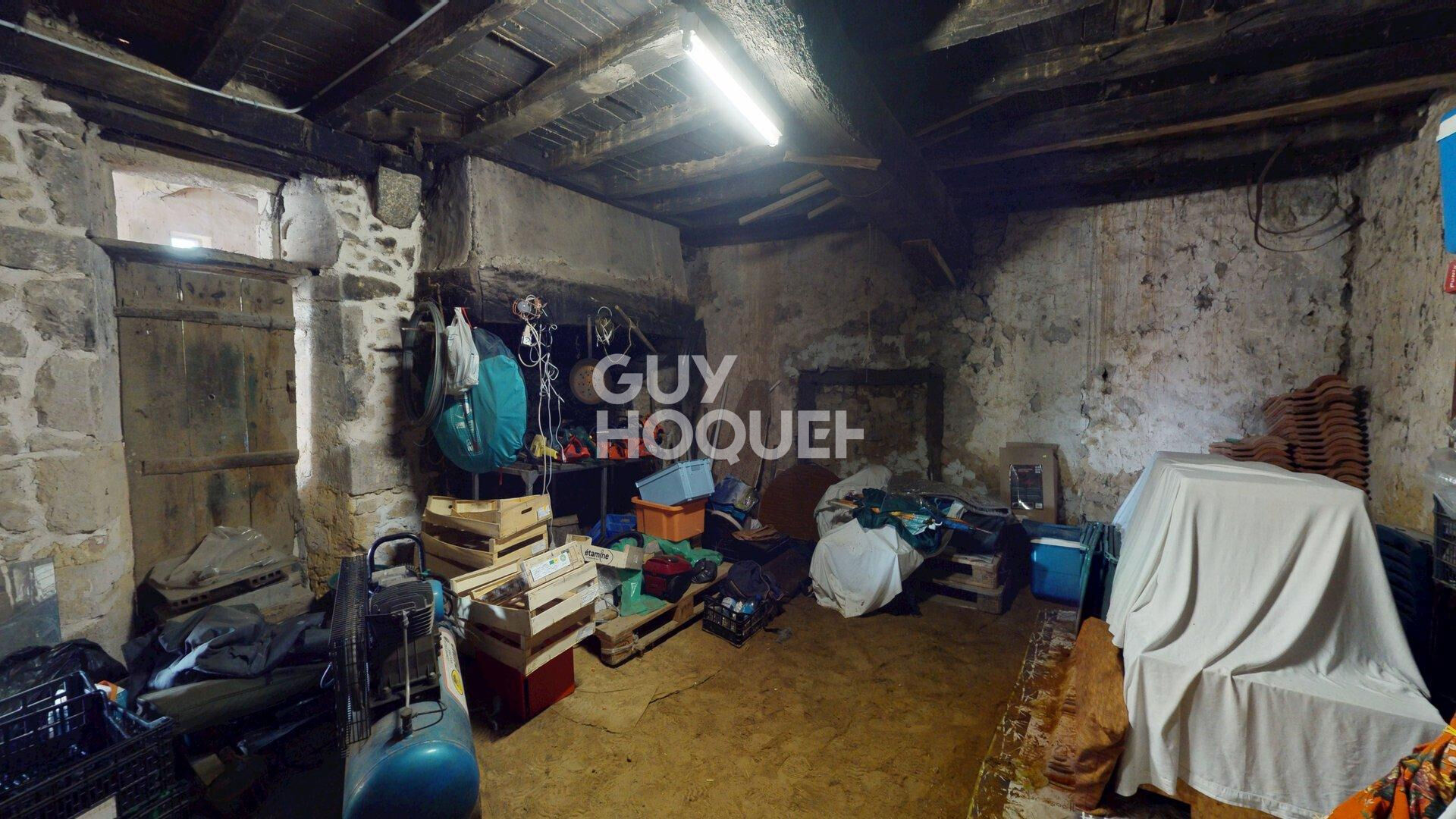 A VENDRE GRANGE EN PIERRE