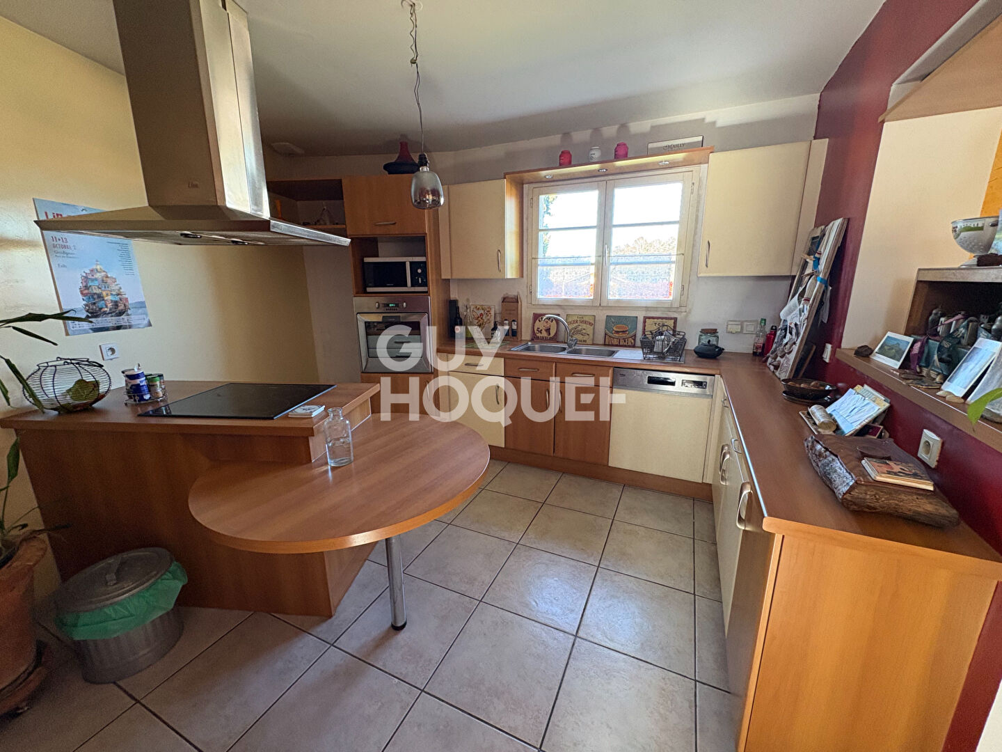 Maison au calme, avec garage