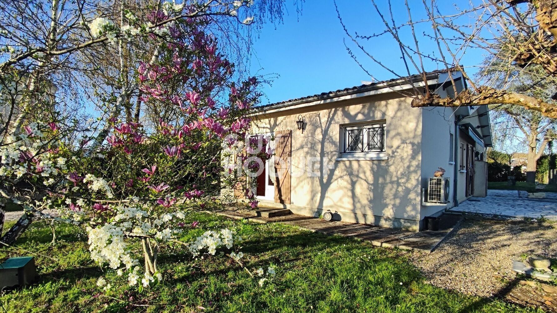 Maison 3 chambres plain pied + jardin