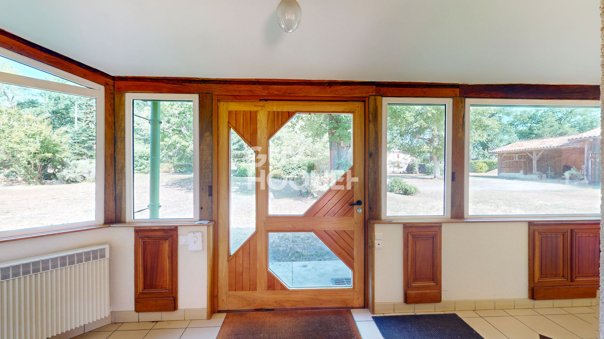 Maison Saint Symphorien 225 m2, dépendances et Parc