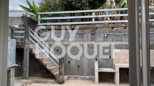 Maison à louer sur Le Tampon  F5 de 121m²