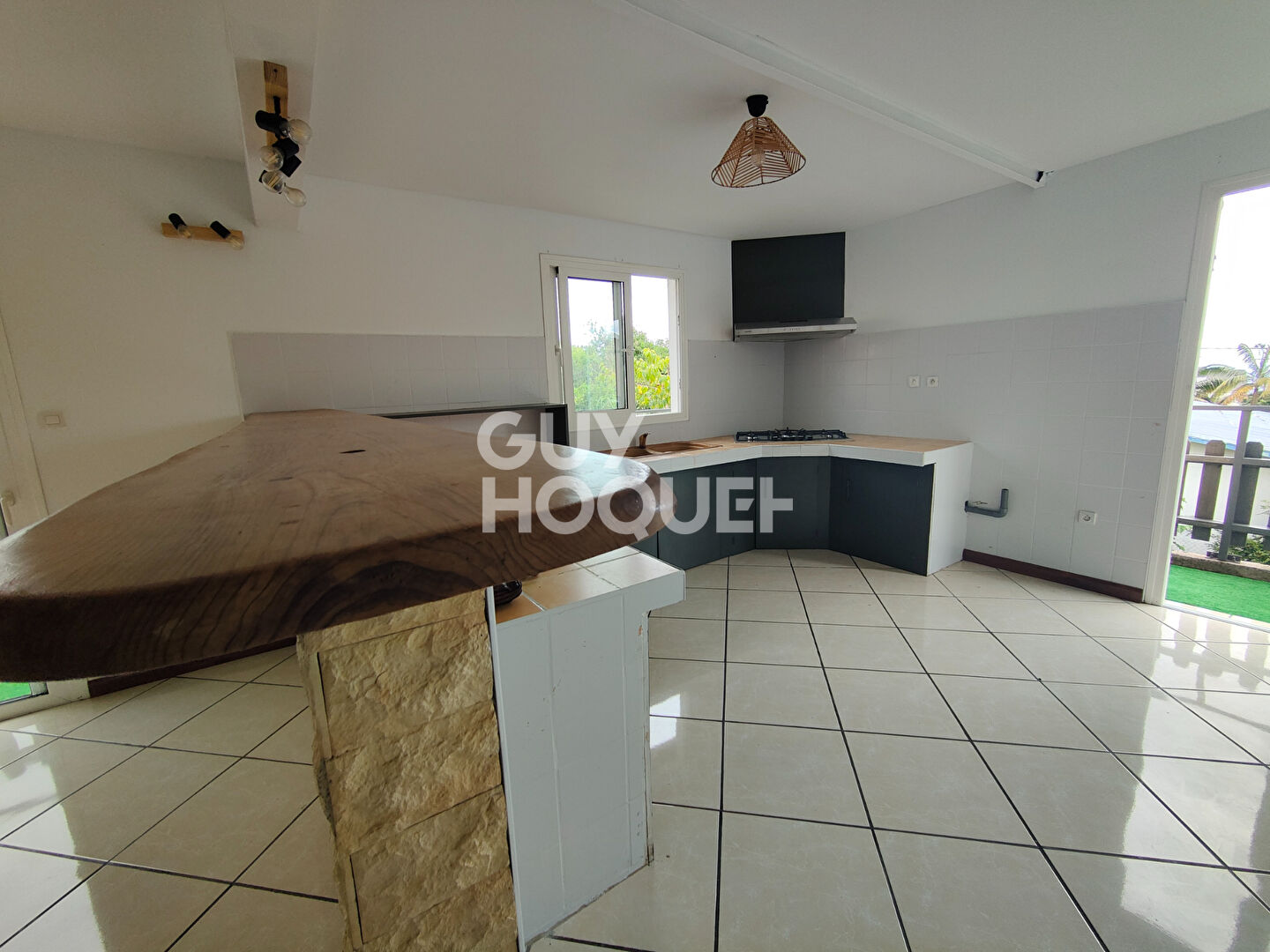 Maison Le Tampon 6 pièce(s) env. 130 m2 hab