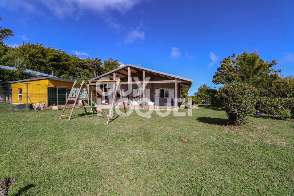 PROPRIETE - 220m2 - GUY HOQUET