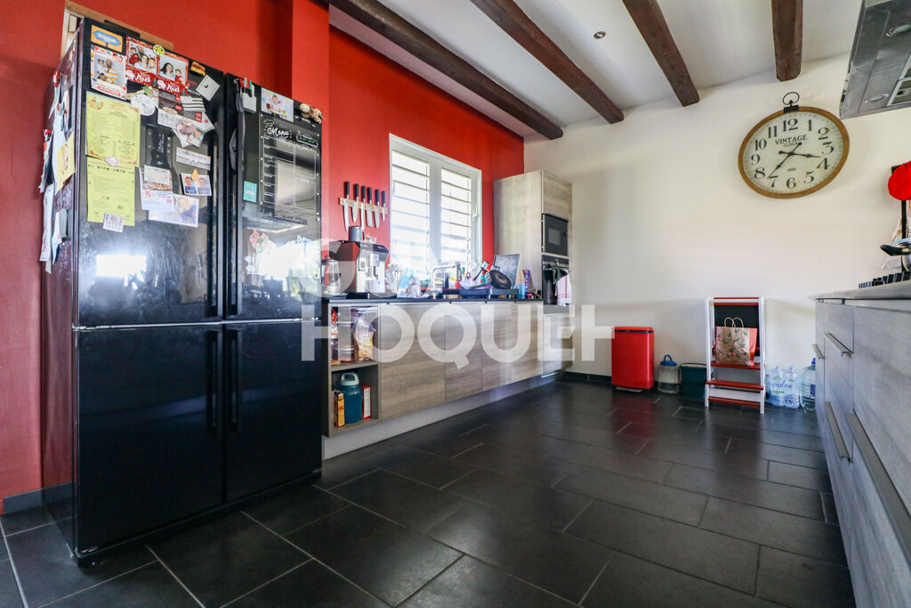 PROPRIETE - 220m2 - GUY HOQUET