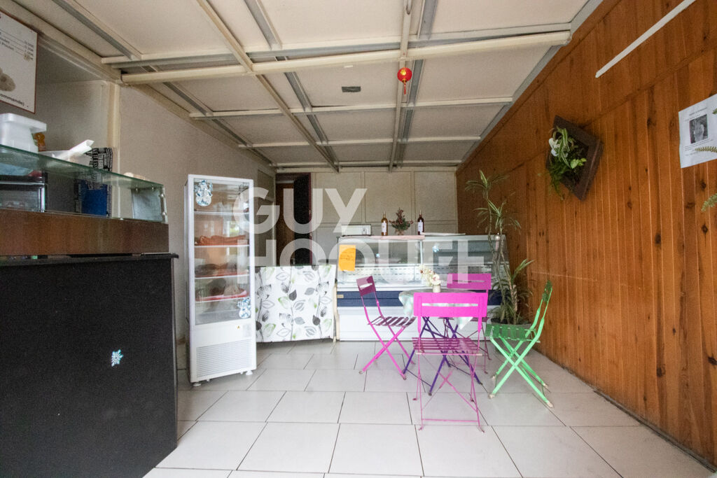 MAISON T5/6 + LOCAL COMMERCIAL