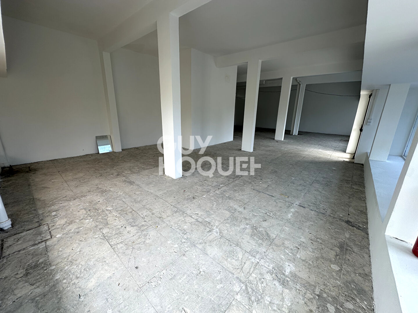 Local commercial - Proche  centre agglomération