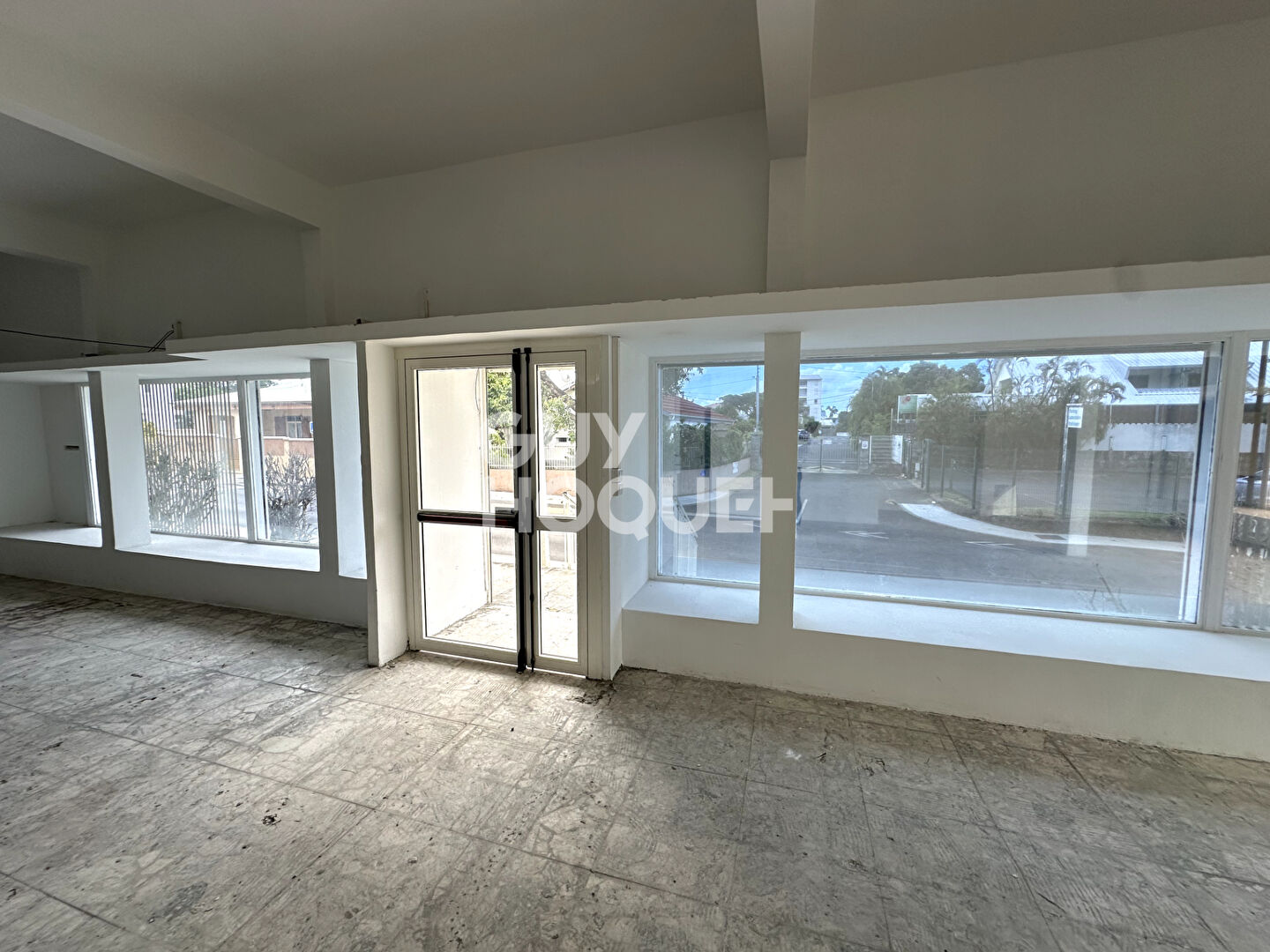 Local commercial - Proche  centre agglomération