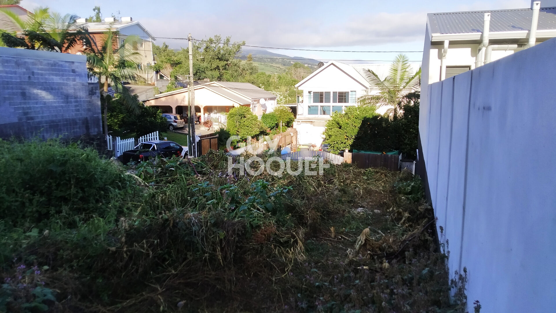 Terrain Le Tampon 300 m2 - 14ème