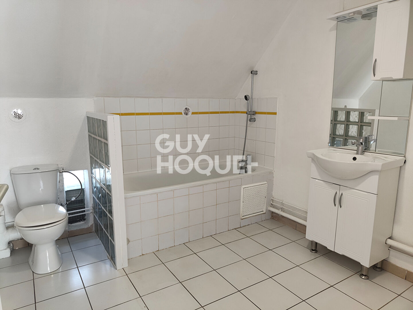 Appartement Saint Pierre centre 3 pièce(s) 50  m²