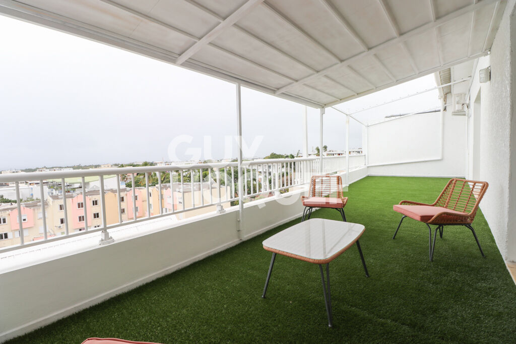 Appartement Sainte Clotilde 5 pièce(s) 151.41 m2