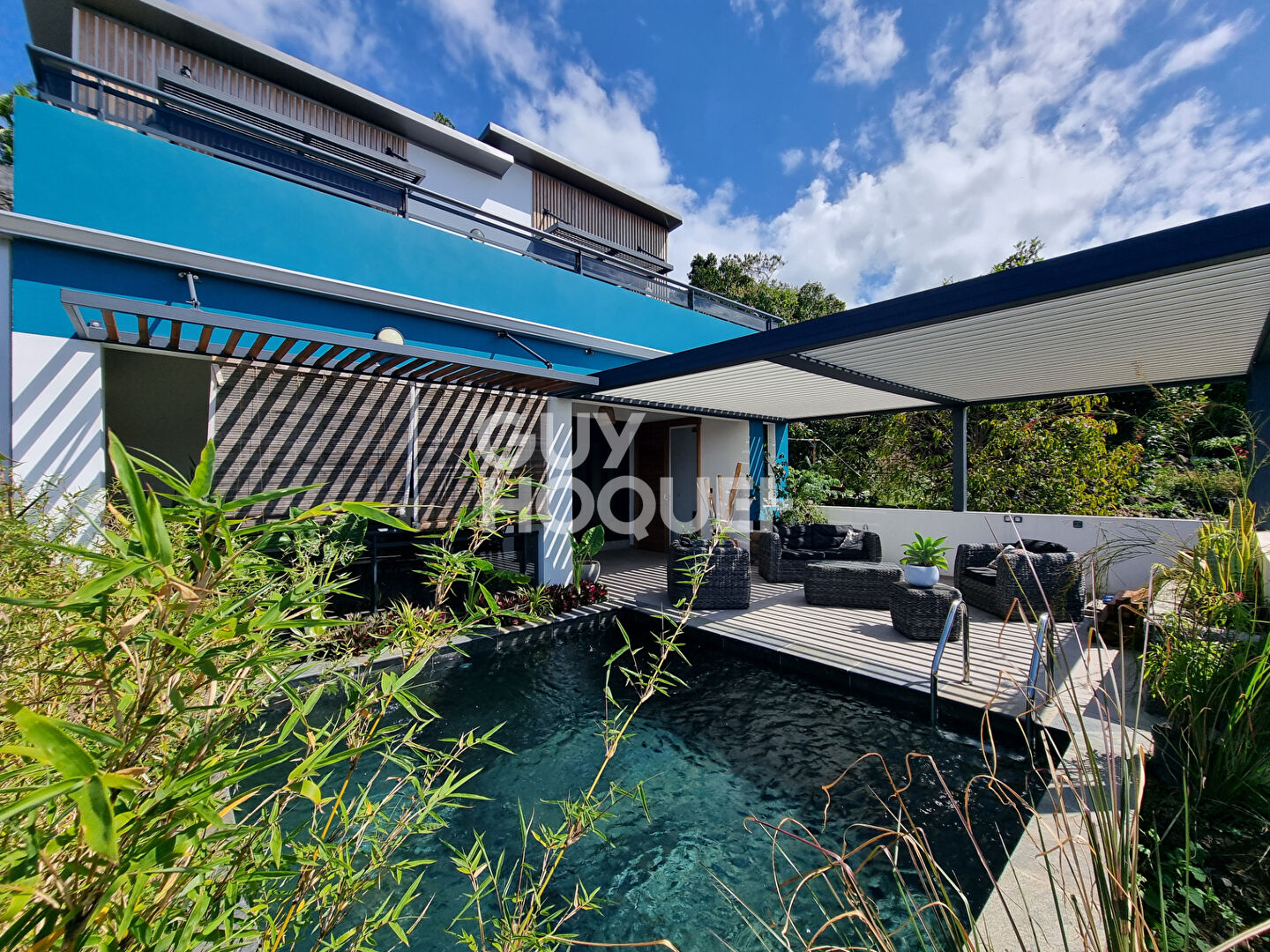 Maison 4 pièces vue mer avec piscine et garage - Ligne des bambous