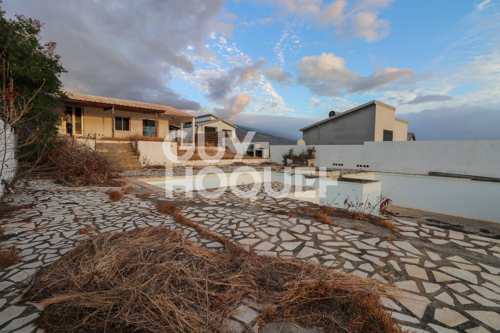 Villa à démolir / rénover