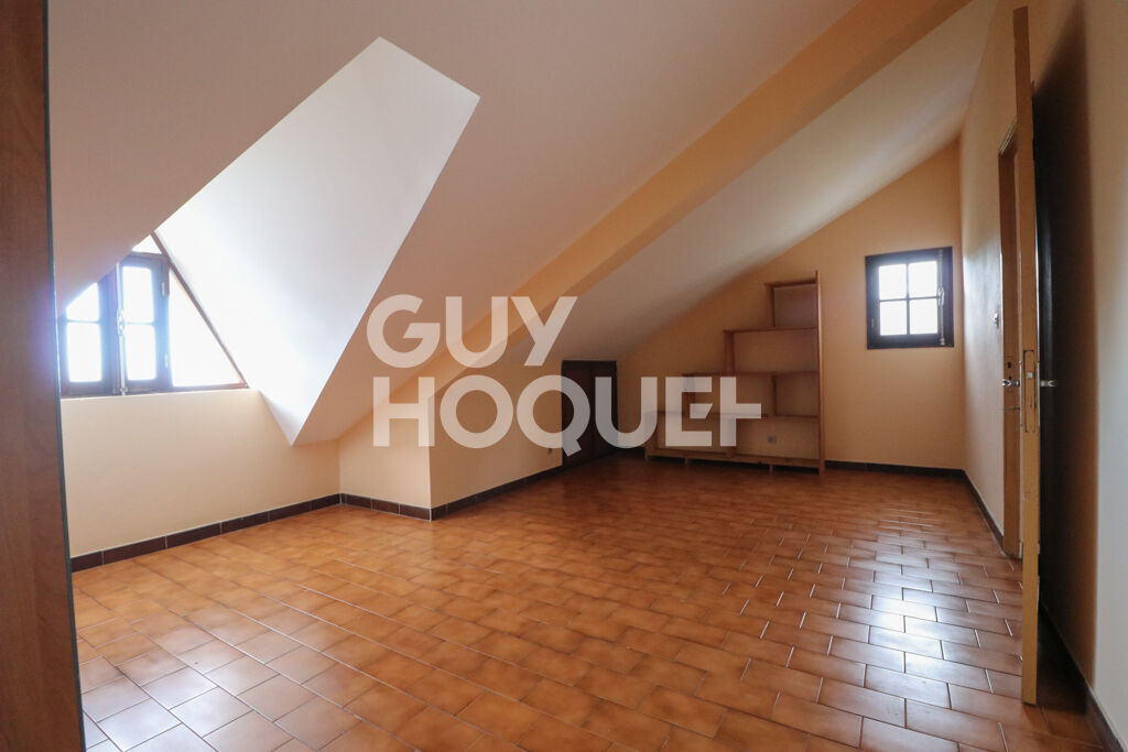 Maison Bois De Nèfles St Denis 153.27 m2