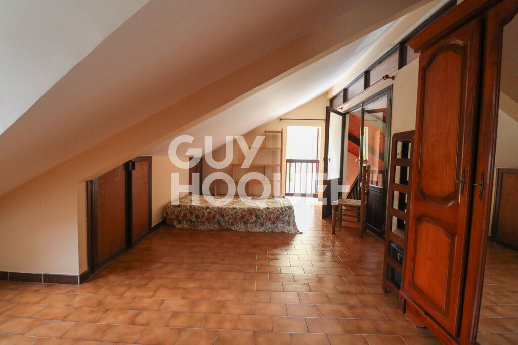Maison Bois De Nèfles St Denis 153.27 m2