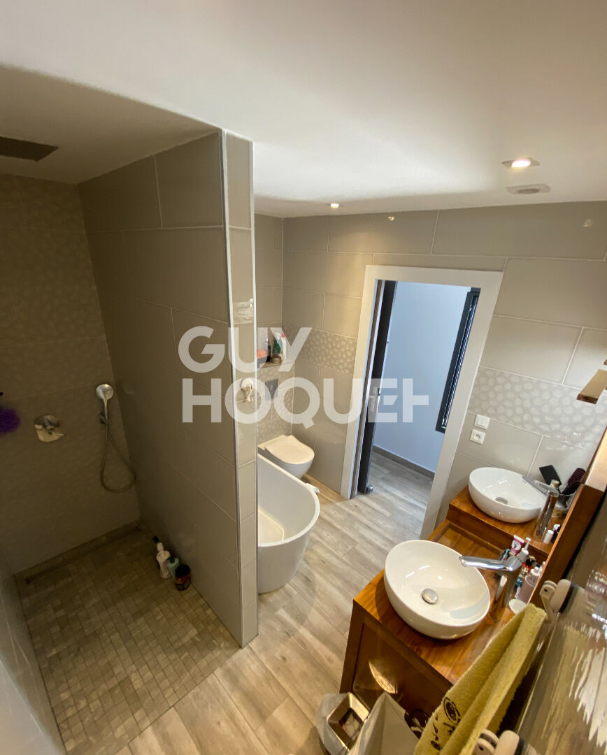 Maison F6 180m² à Bagatelle Sainte-Suzanne