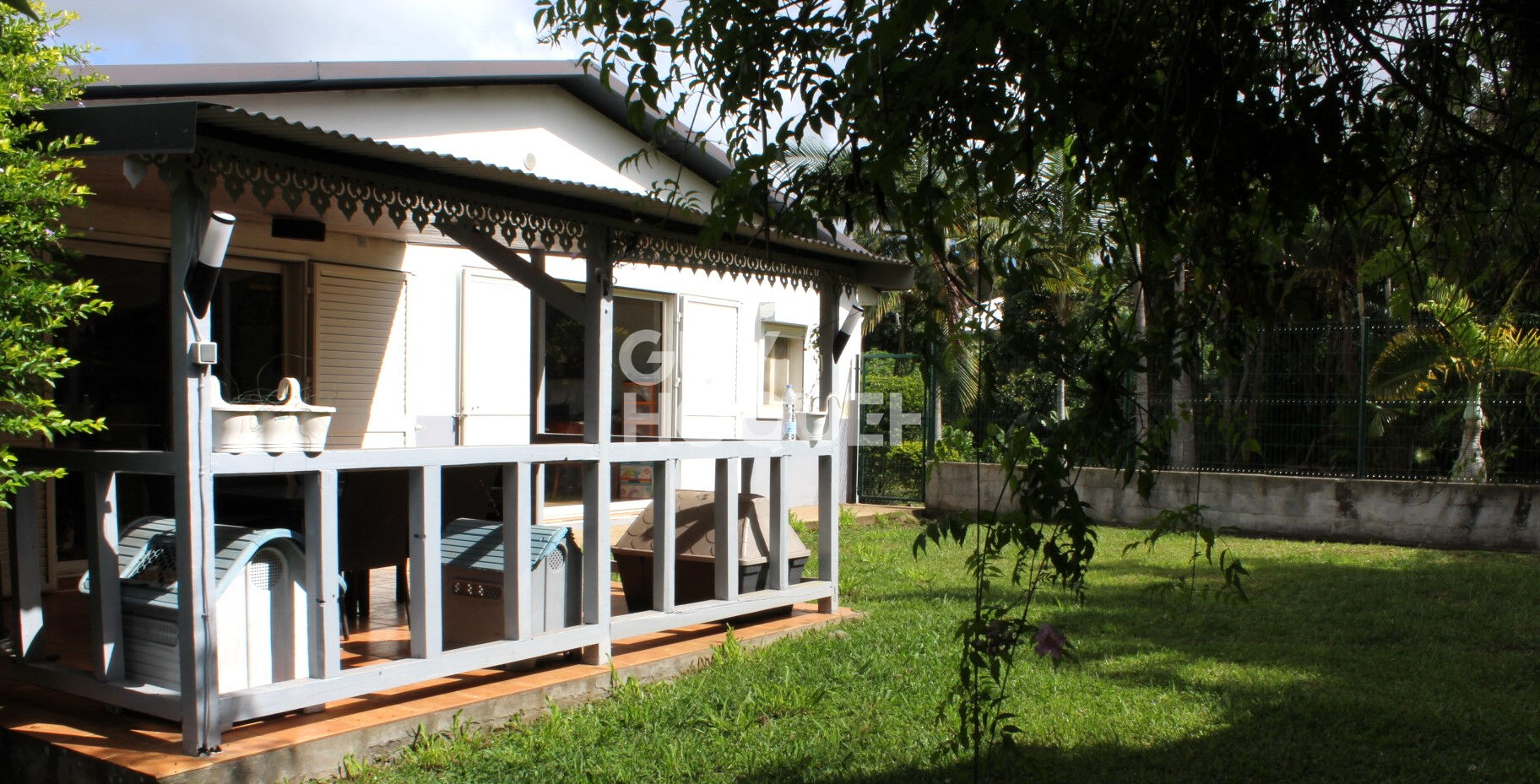 MAISON 122 m² sur  terrain 2623 m²