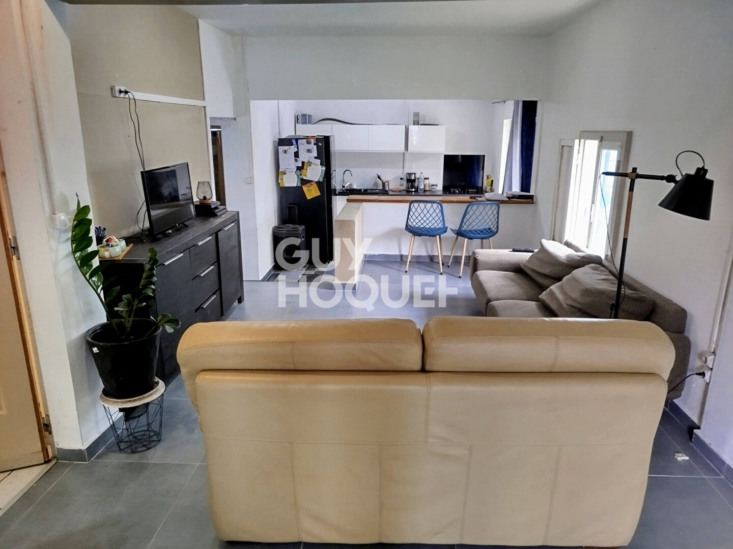 Maison 8 pièces 140m² avec dépendance - LE TAMPON