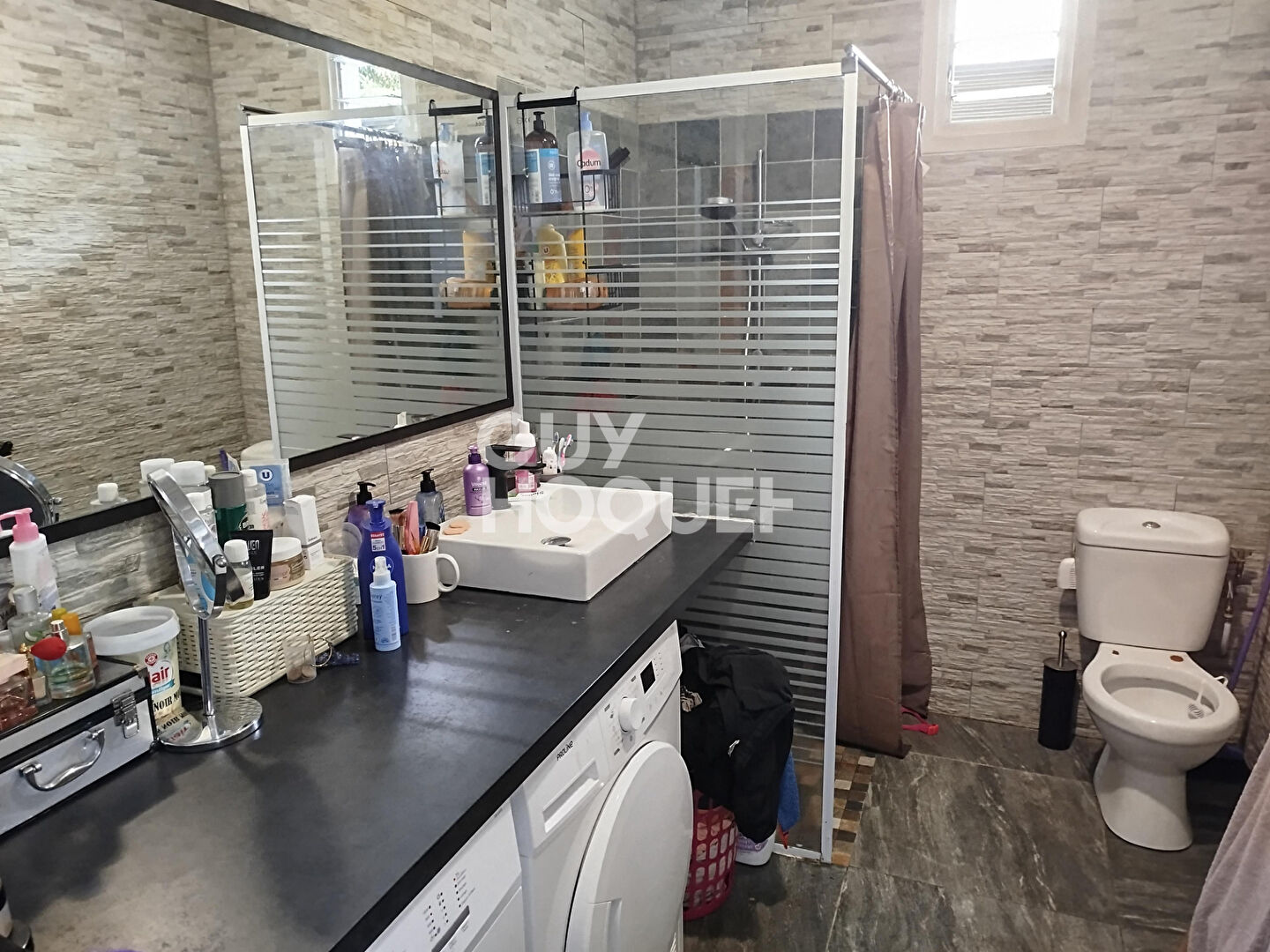 Maison 8 pièces 140m² avec dépendance - LE TAMPON