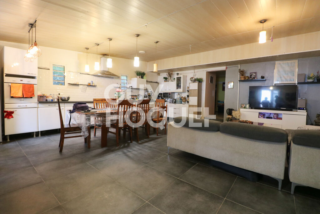 Maison T4 avec piscine - LA MONTAGNE