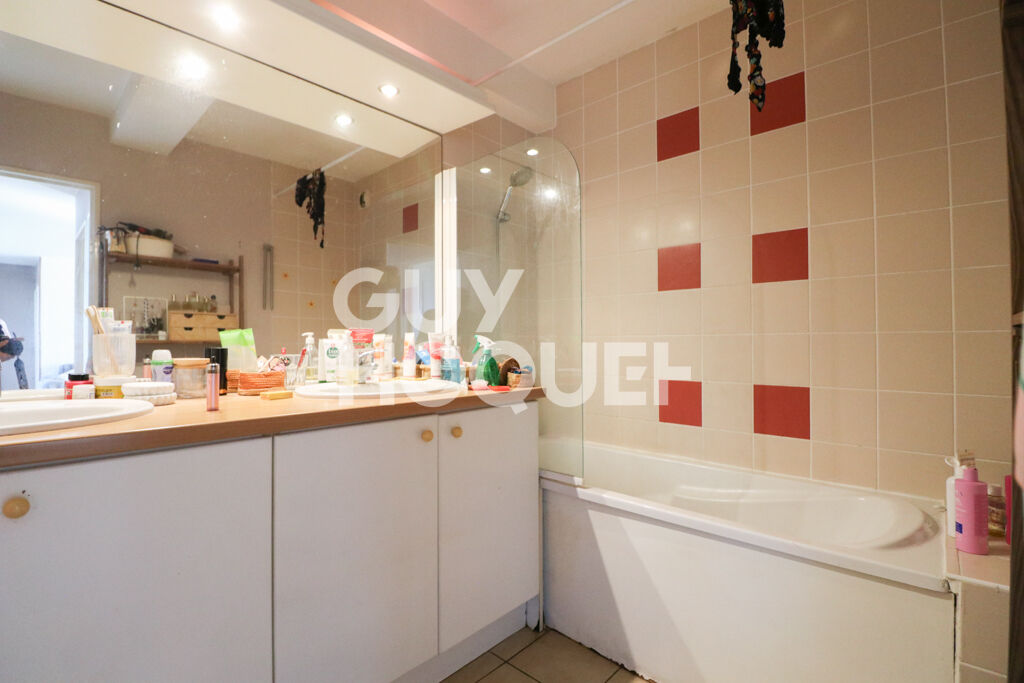 Exceptionnel à Saint-Denis ? Carré d'Or - Appartement  7 pièce(s) 160 m2