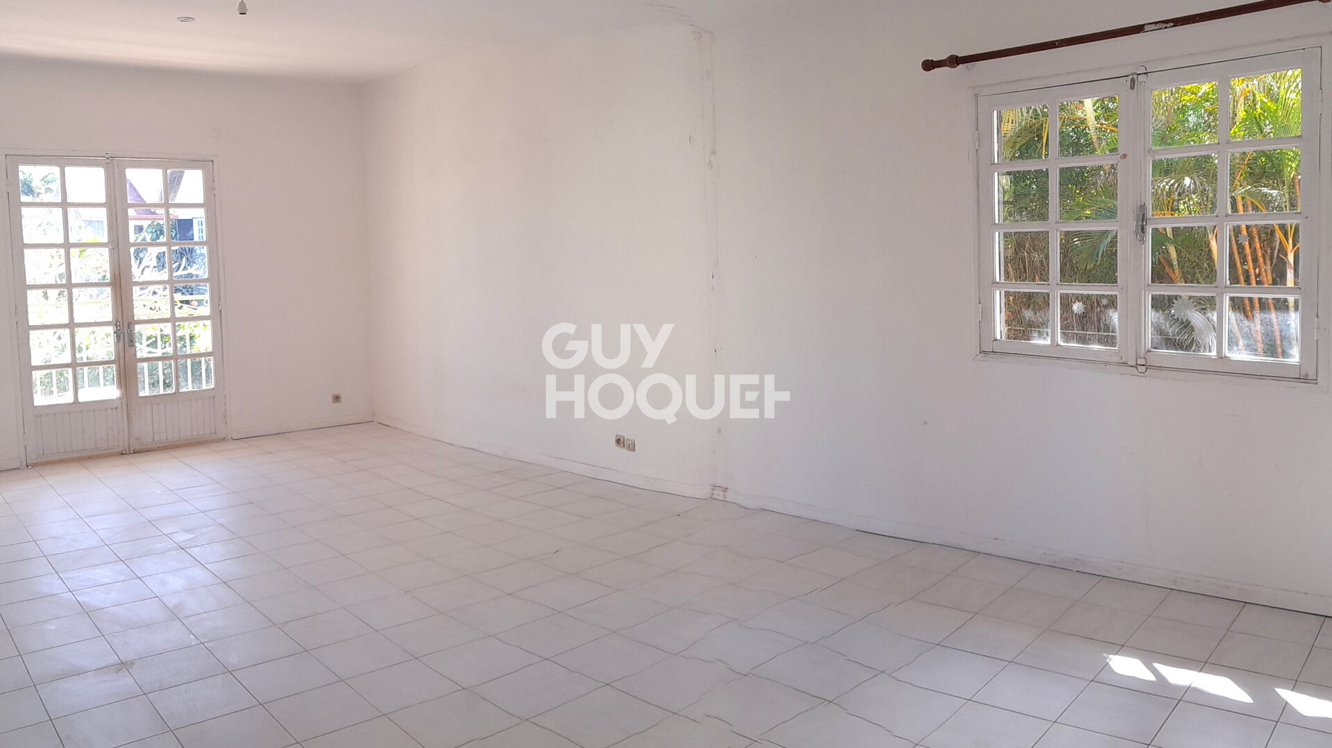 TAMPON( proche centre )