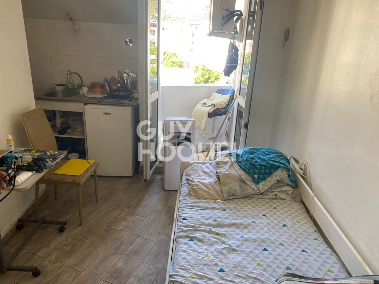 Studette de 15 m2 Centre Saint-Denis