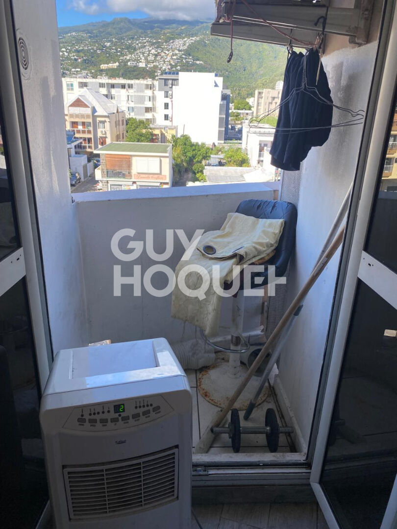 Studette de 15 m2 Centre Saint-Denis