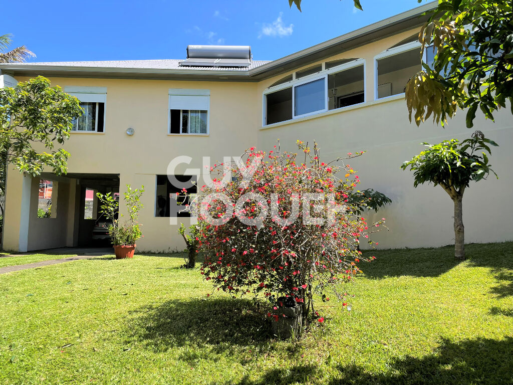 Maison Sainte Anne 4 pièce(s) 107 m2