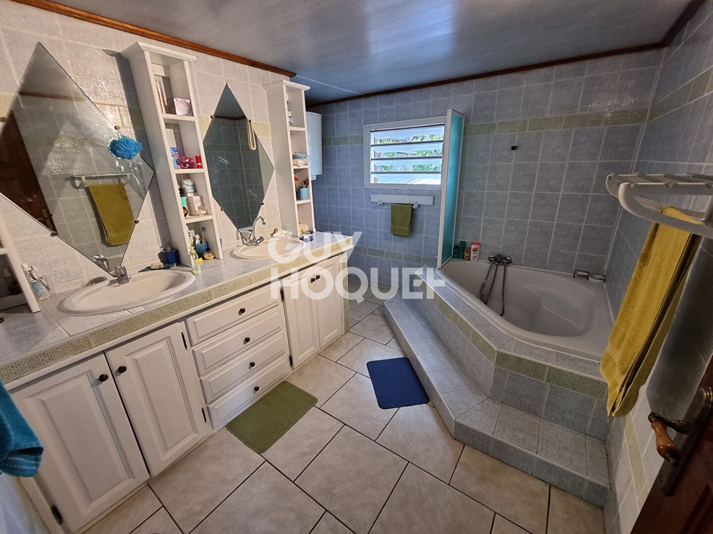 Maison  3 pièce(s) de 84.66  m²  3 MARES