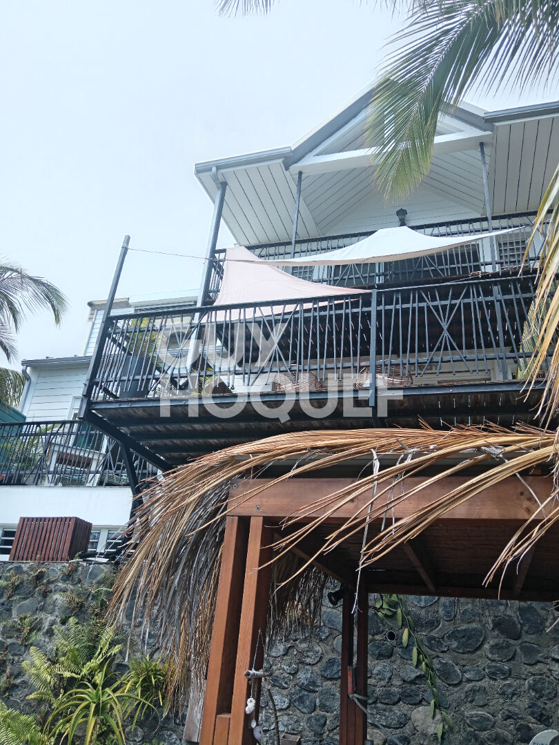 haut de villa vue mer et piscine