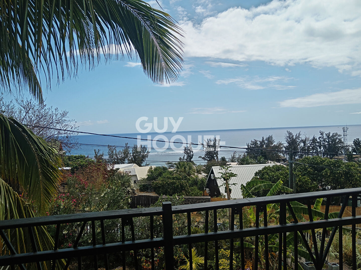 haut de villa vue mer et piscine