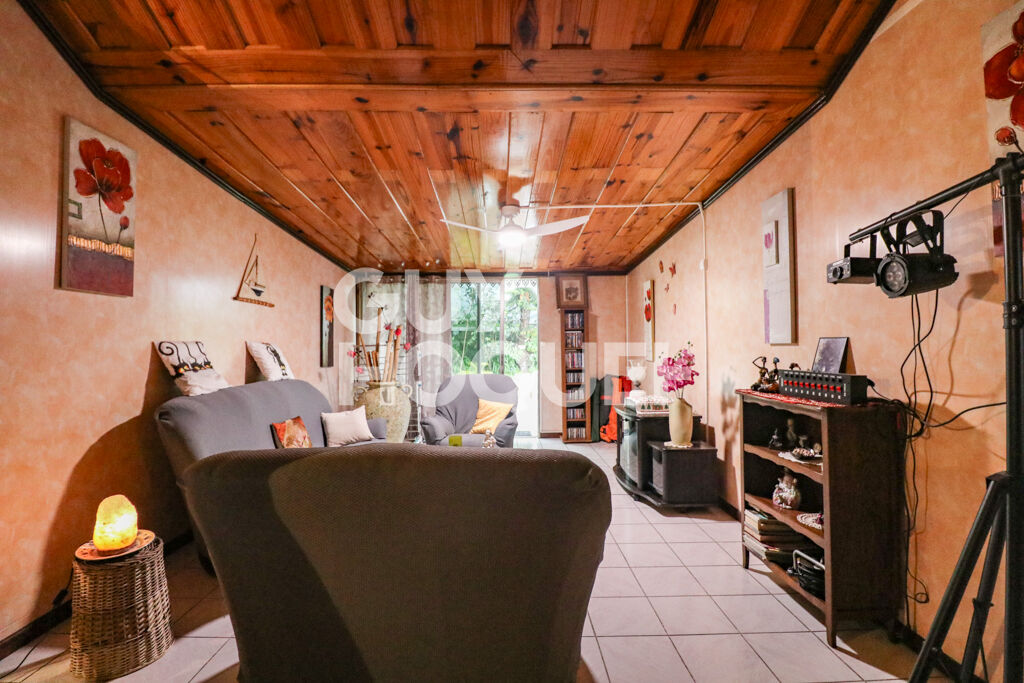 À Vendre Haut de maison T6 avec vue mer  La Chaloupe Saint-Leu