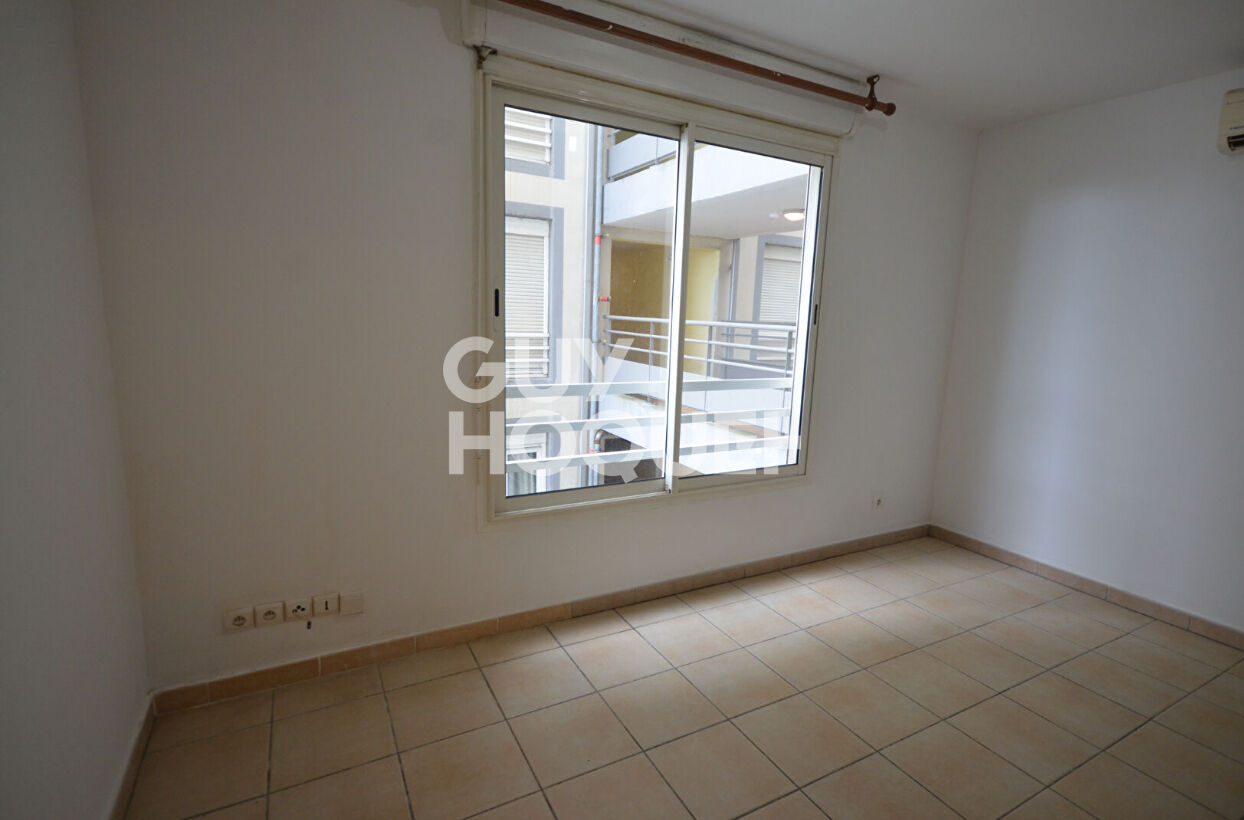Appartement studio  loué - LE TAMPON Centre ville