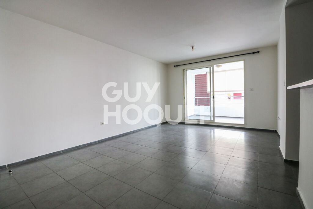 T3 - Proche clinique ste clotilde