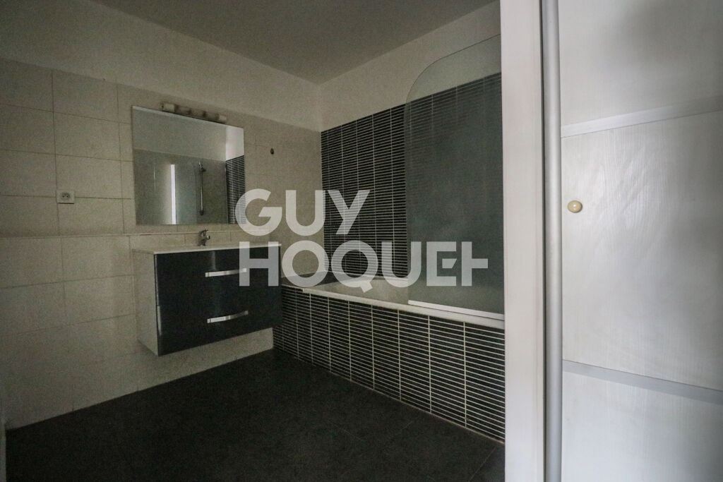 T3 - Proche clinique ste clotilde