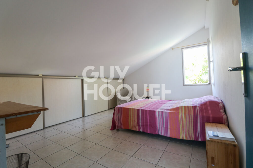VILLA T6/7 avec piscine + Garage